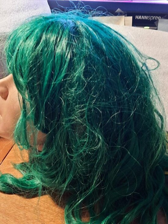 NEW ! Women Long 16 Inch Wig Curly Green main image 3